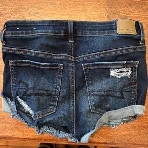 American eagle short, cleaning out!!